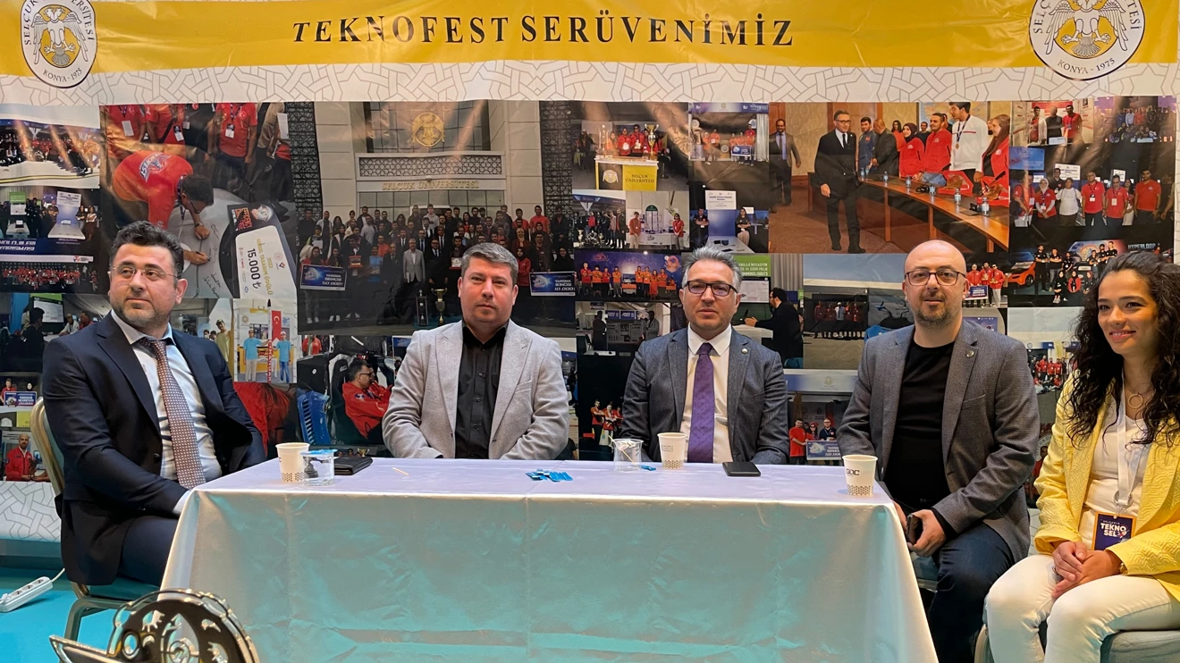 Selçuk Üniversitesi, Selçuklu TEKNO-SEL Teknoloji ve Robot Yarışması’nda stant açtı
